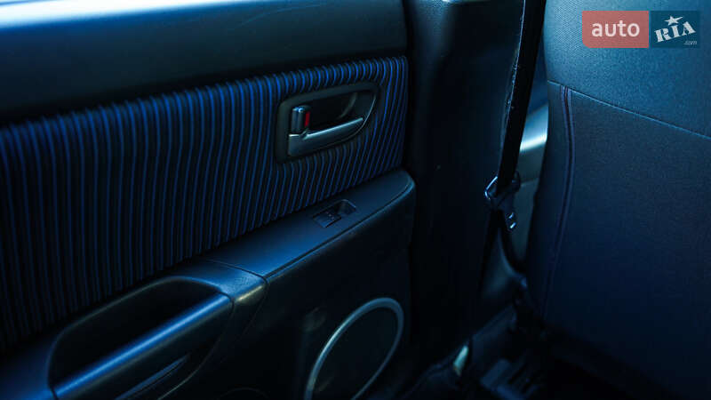 Хэтчбек Mazda 3 2005 в Львове