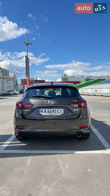 Хетчбек Mazda 3 2018 в Києві фото 4 Хетчбек Mazda 3 2018 в Києві