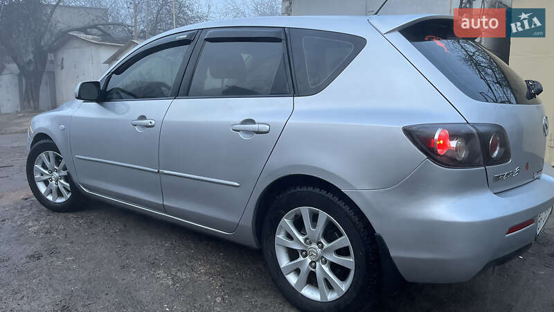 Хетчбек Mazda 3 2006 в Одесі
