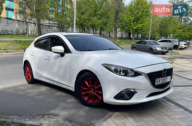 Хэтчбек Mazda 3 2015 в Харькове