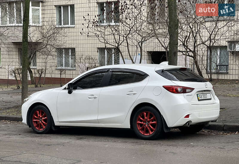 Хэтчбек Mazda 3 2015 в Харькове фото 2 Хэтчбек Mazda 3 2015 в Харькове