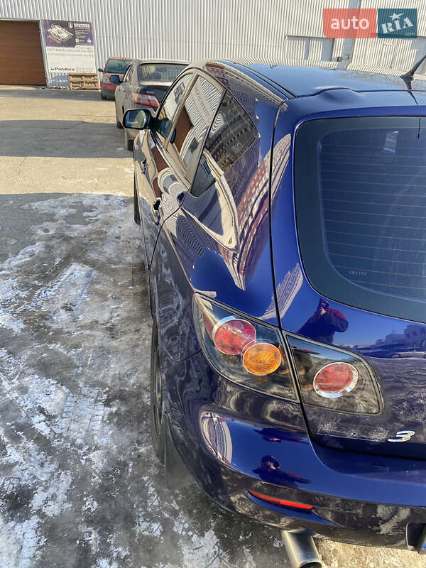 Хэтчбек Mazda 3 2005 в Киеве