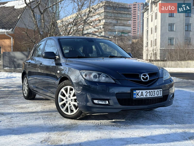 Хэтчбек Mazda 3 2008 в Киеве