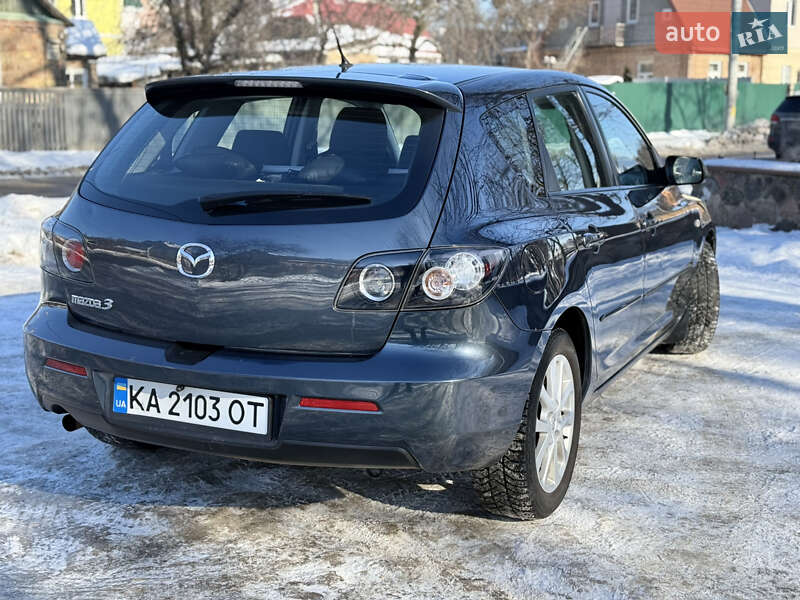Хэтчбек Mazda 3 2008 в Киеве