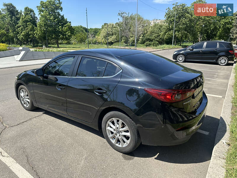 Седан Mazda 3 2017 в Одессе