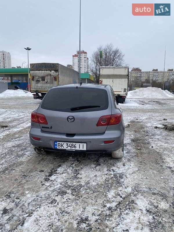 Хэтчбек Mazda 3 2004 в Киеве