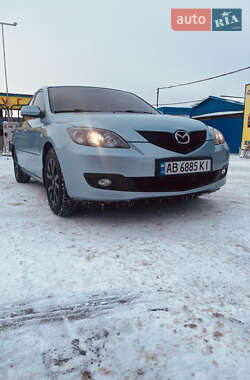 Хэтчбек Mazda 3 2006 в Гайсине