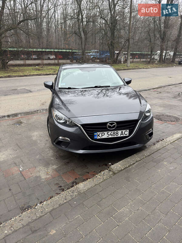 Седан Mazda 3 2014 в Запоріжжі