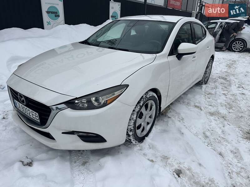 Седан Mazda 3 2018 в Києві