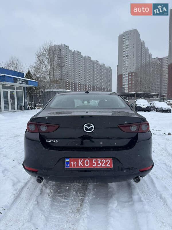 Седан Mazda 3 2019 в Києві