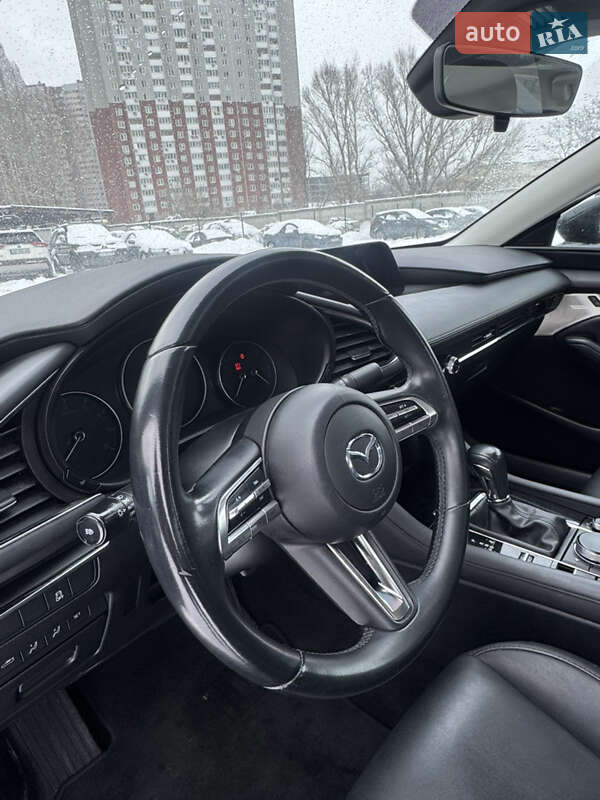 Седан Mazda 3 2019 в Києві