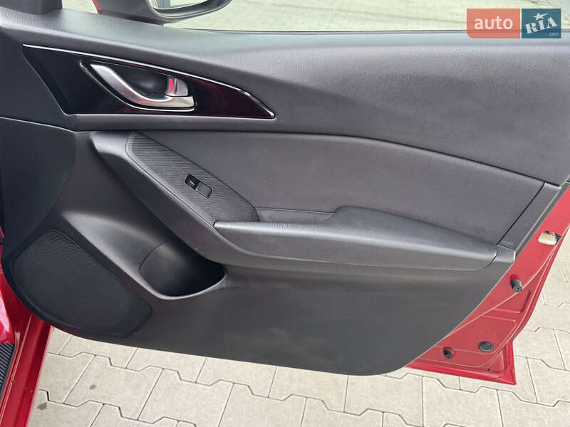 Хетчбек Mazda 3 2013 в Вінниці