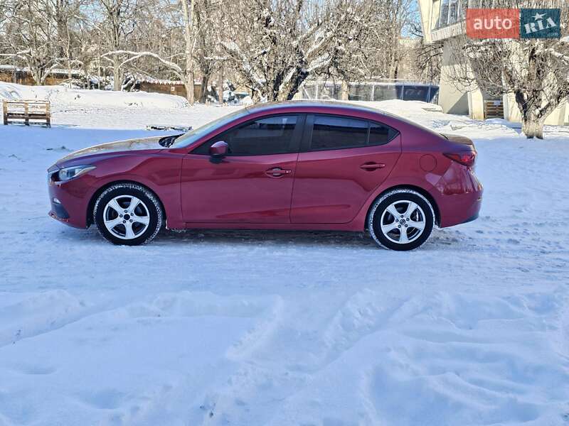 Седан Mazda 3 2016 в Києві
