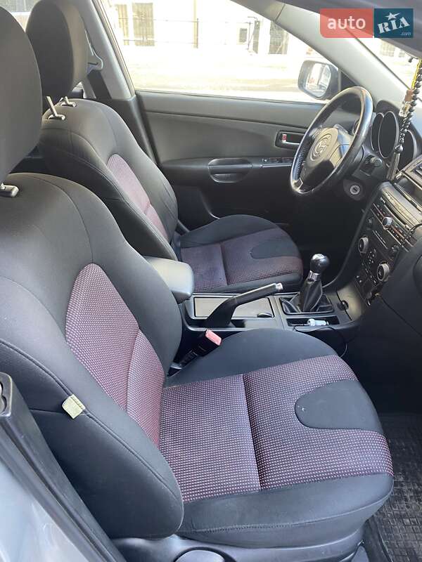 Хетчбек Mazda 3 2004 в Одесі