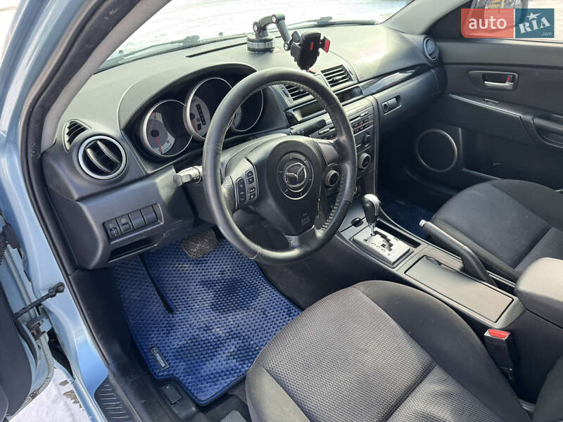 Седан Mazda 3 2007 в Днепре