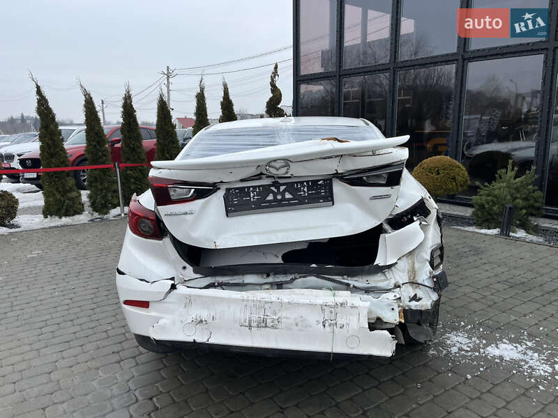 Седан Mazda 3 2013 в Львові