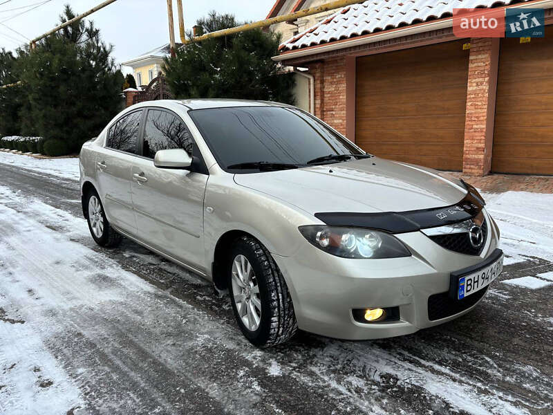 Седан Mazda 3 2006 в Одессе