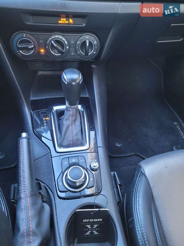Седан Mazda 3 2015 в Києві