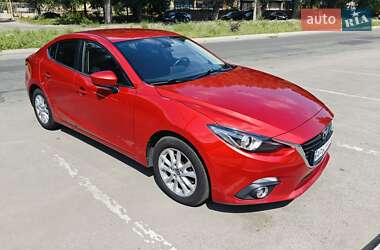 Седан Mazda 3 2016 в Запоріжжі