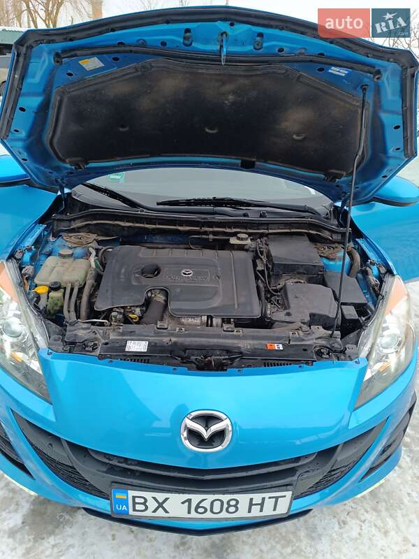 Хетчбек Mazda 3 2009 в Теофіполі