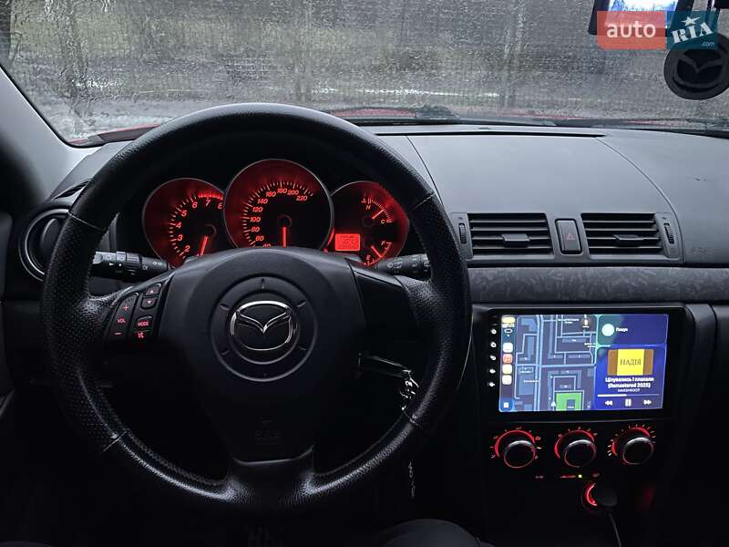 Хетчбек Mazda 3 2005 в Запоріжжі