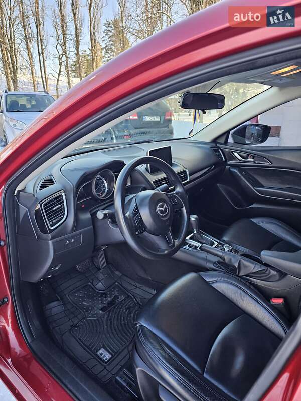 Седан Mazda 3 2016 в Киеве фото 21 Седан Mazda 3 2016 в Киеве