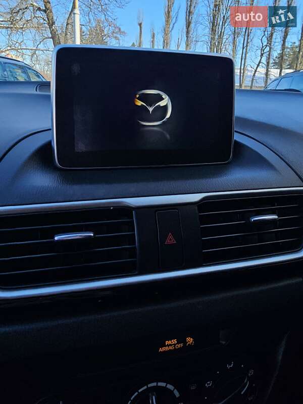 Седан Mazda 3 2016 в Киеве фото 32 Седан Mazda 3 2016 в Киеве