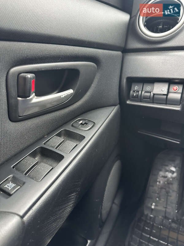 Седан Mazda 3 2005 в Ивано-Франковске