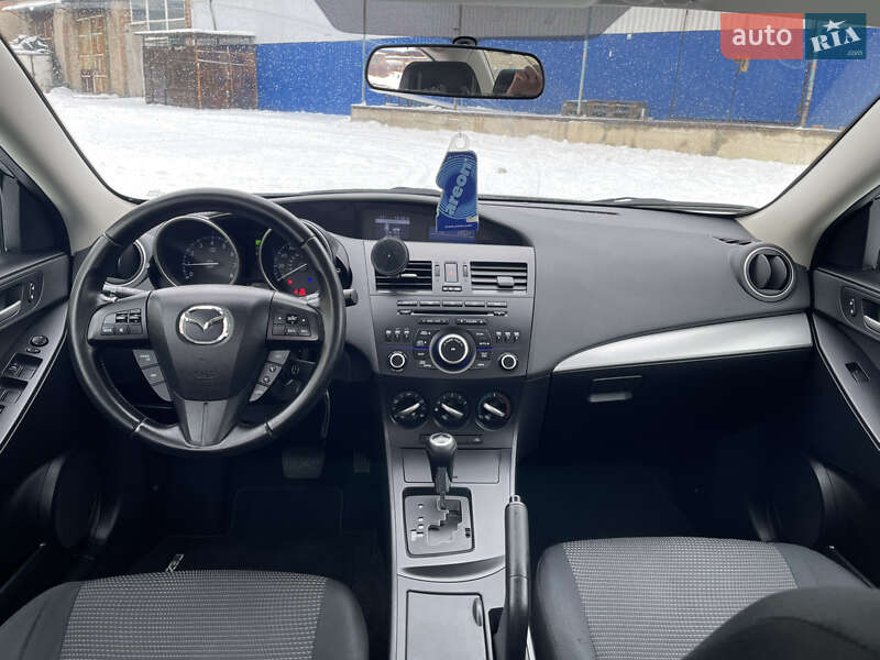 Седан Mazda 3 2013 в Запоріжжі фото 8 Седан Mazda 3 2013 в Запоріжжі