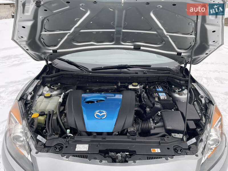 Седан Mazda 3 2013 в Запоріжжі фото 5 Седан Mazda 3 2013 в Запоріжжі