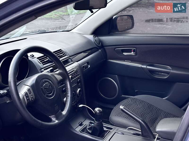 Хетчбек Mazda 3 2007 в Кривому Розі фото 4 Хетчбек Mazda 3 2007 в Кривому Розі