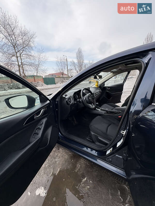 Седан Mazda 3 2016 в Киеве фото 15 Седан Mazda 3 2016 в Киеве