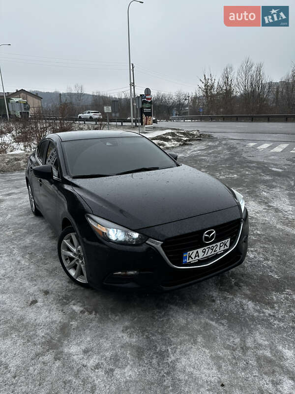 Седан Mazda 3 2017 в Киеве фото Седан Mazda 3 2017 в Киеве