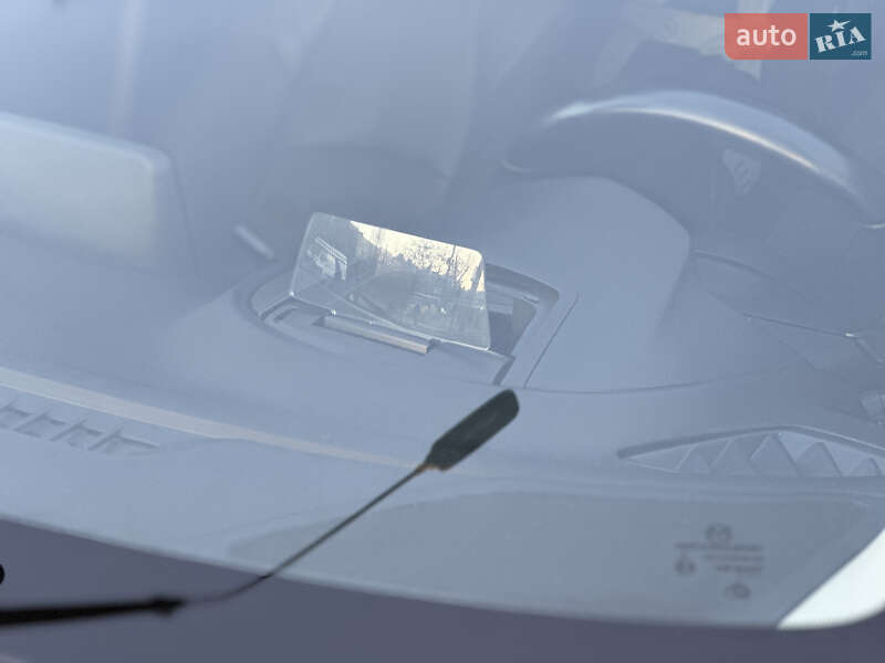 Хэтчбек Mazda 3 2017 в Киеве фото 23 Хэтчбек Mazda 3 2017 в Киеве