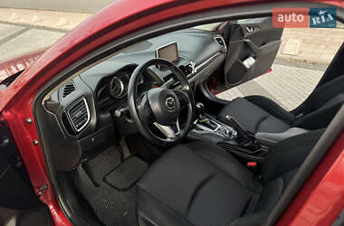 Седан Mazda 3 2014 в Киеве