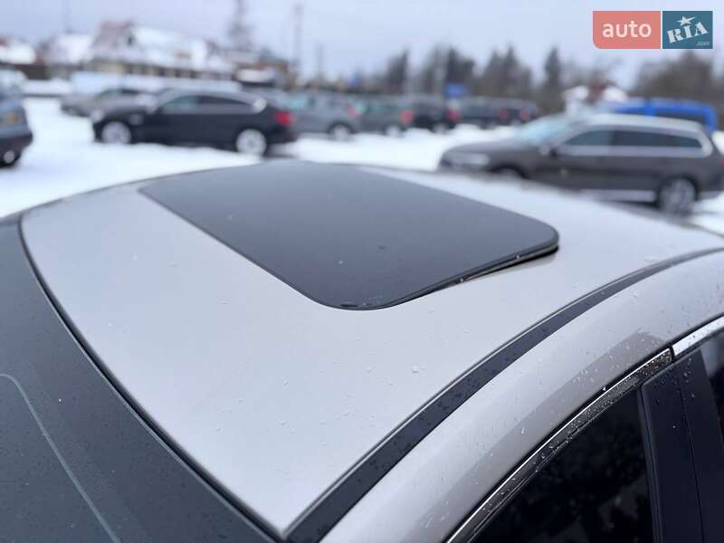 Седан Mazda 3 2024 в Коломые