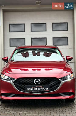 Седан Mazda 3 2022 в Николаеве