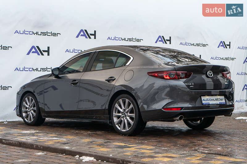 Седан Mazda 3 2020 в Киеве