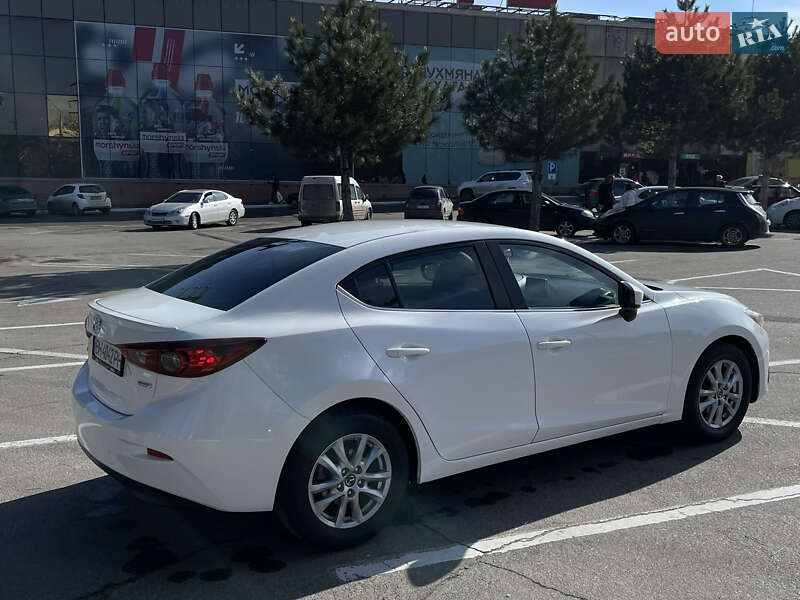Седан Mazda 3 2014 в Одесі