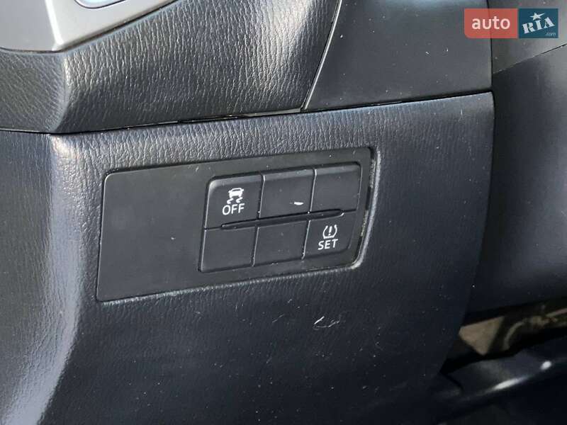 Седан Mazda 3 2017 в Києві фото 19 Седан Mazda 3 2017 в Києві