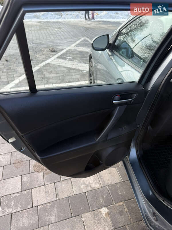 Хетчбек Mazda 3 2012 в Вінниці фото 12 Хетчбек Mazda 3 2012 в Вінниці