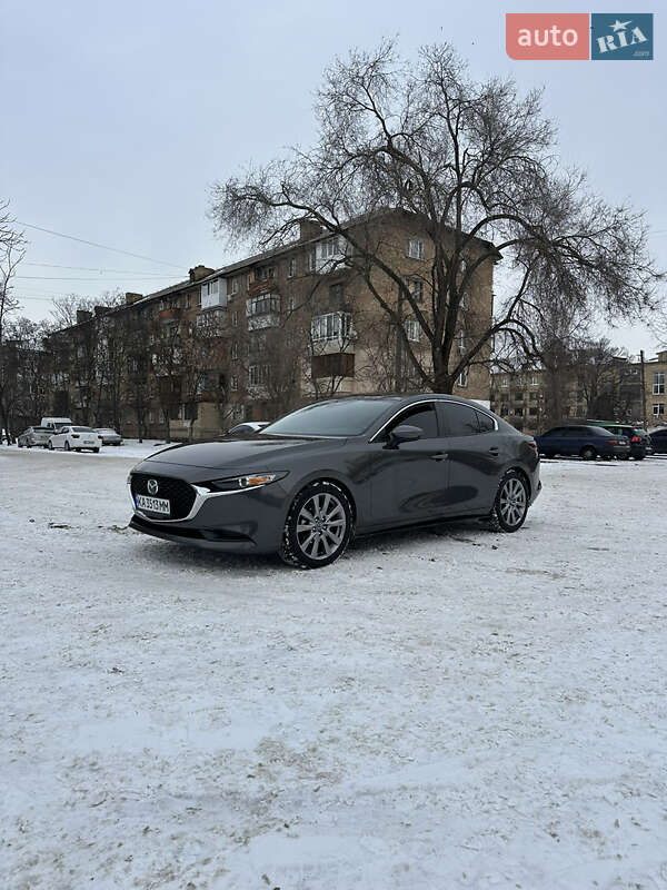 Седан Mazda 3 2020 в Киеве