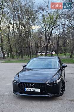 Седан Mazda 3 2018 в Запорожье