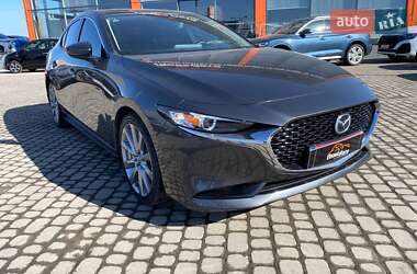 Седан Mazda 3 2023 в Львове
