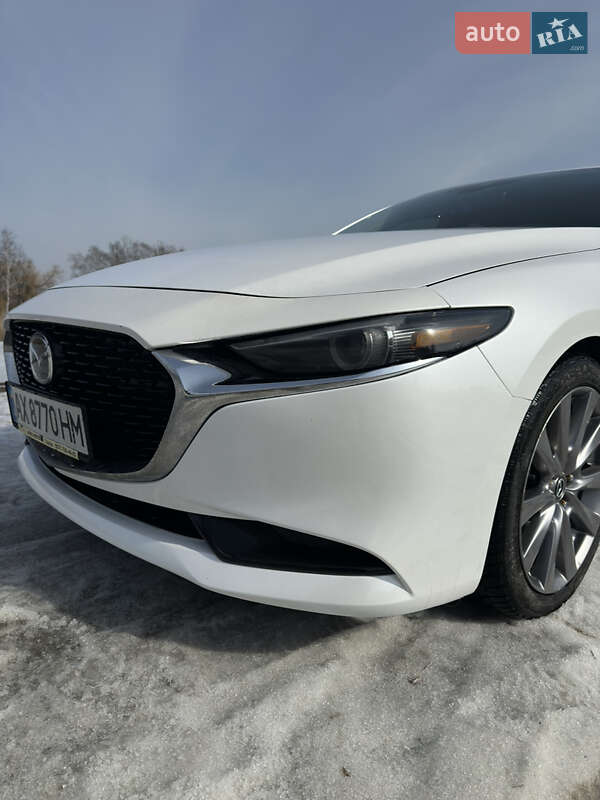 Седан Mazda 3 2019 в Харькове