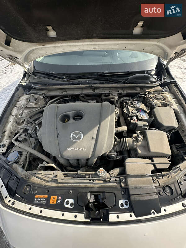 Седан Mazda 3 2019 в Харькове