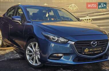 Седан Mazda 3 2016 в Києві фото 7 Седан Mazda 3 2016 в Києві