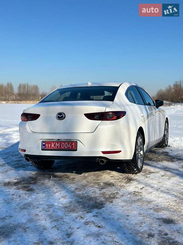 Седан Mazda 3 2020 в Києві