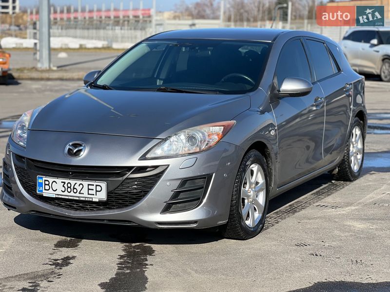 Хэтчбек Mazda 3 2011 в Львове