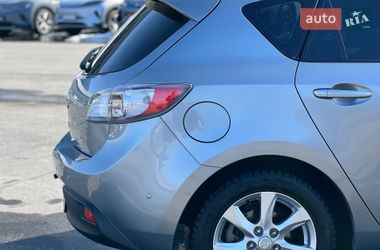 Хэтчбек Mazda 3 2011 в Львове